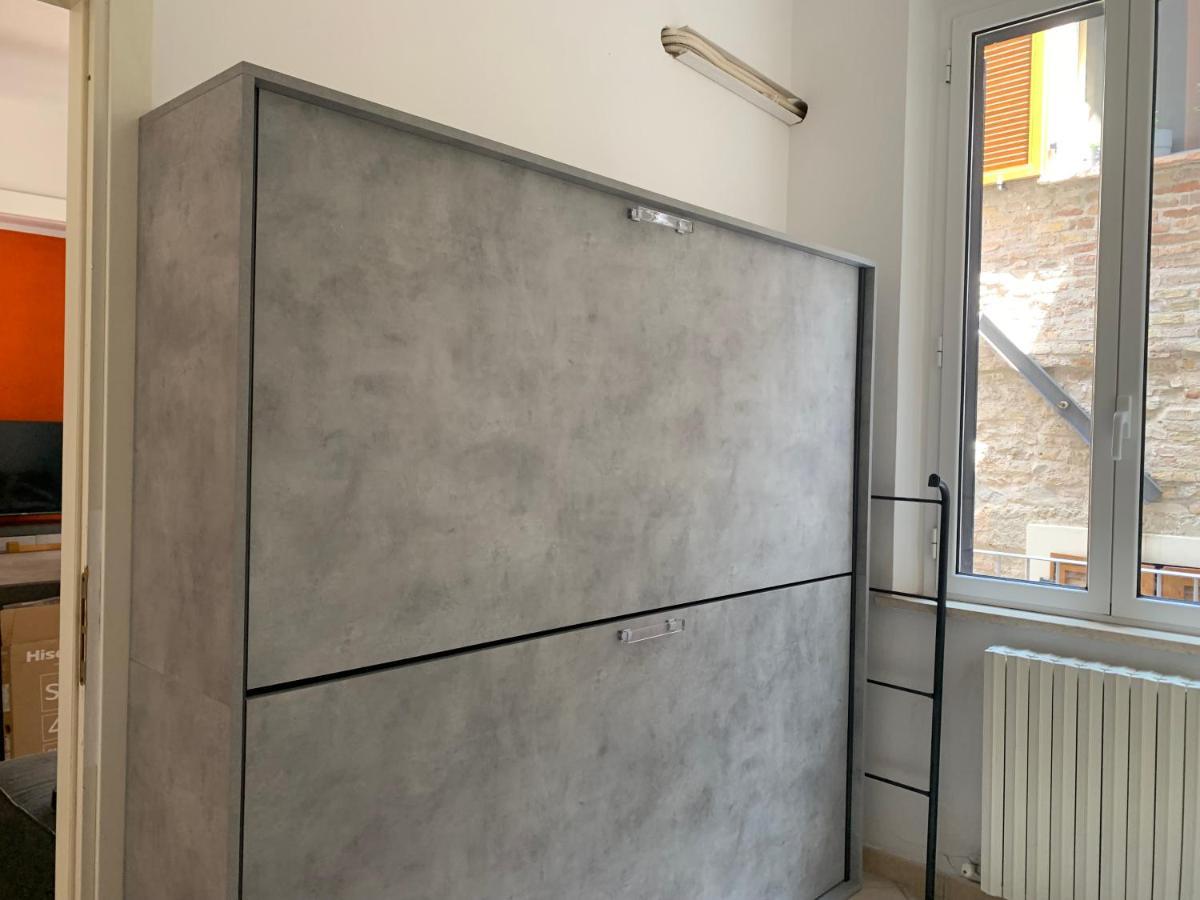 Casa Tangerina Apartment Песаро Екстериор снимка