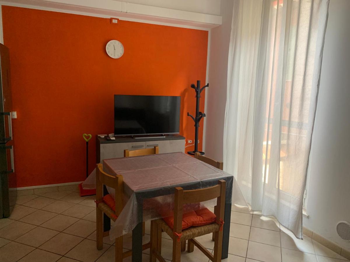 Casa Tangerina Apartment Песаро Екстериор снимка