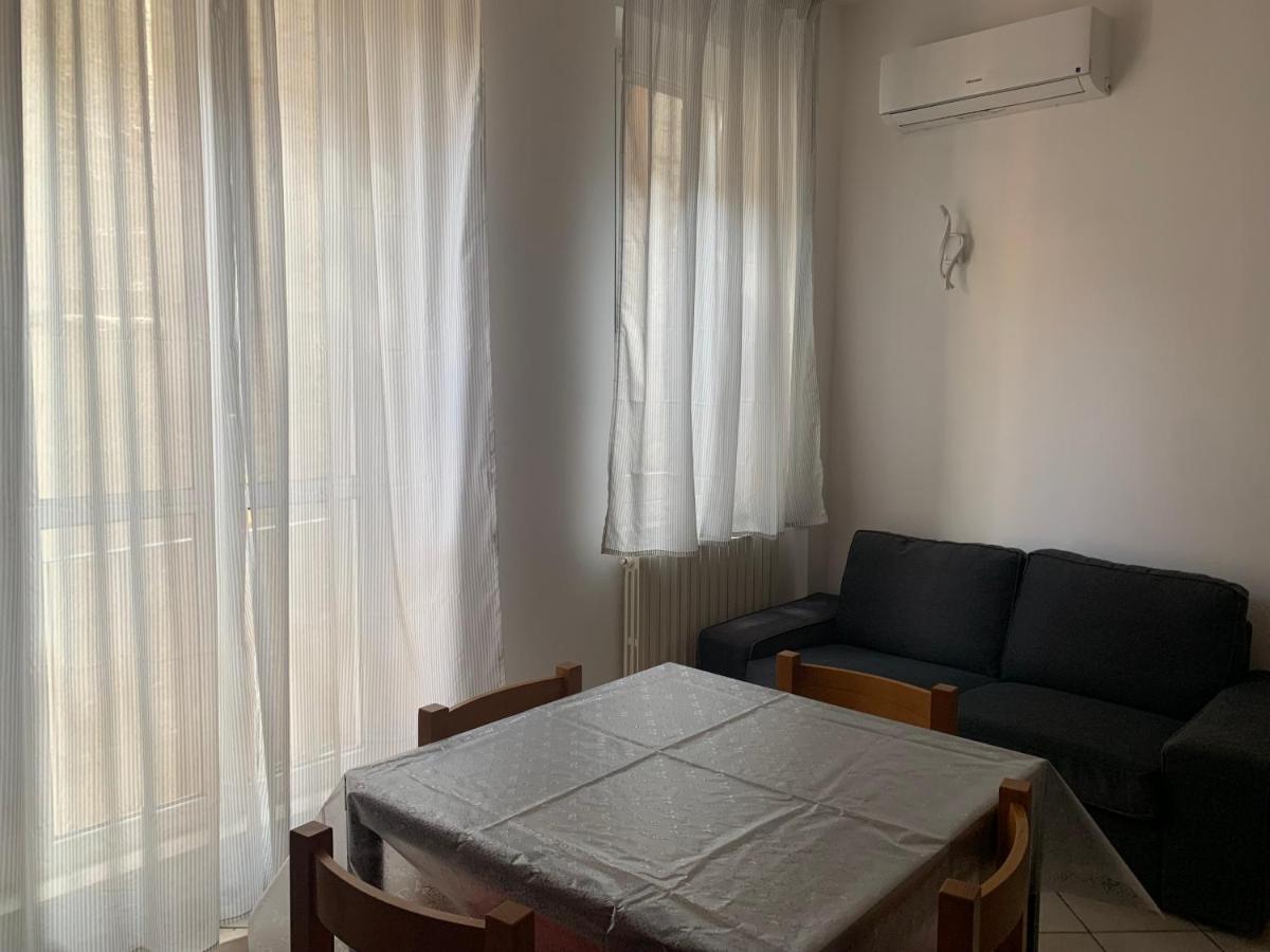 Casa Tangerina Apartment Песаро Екстериор снимка